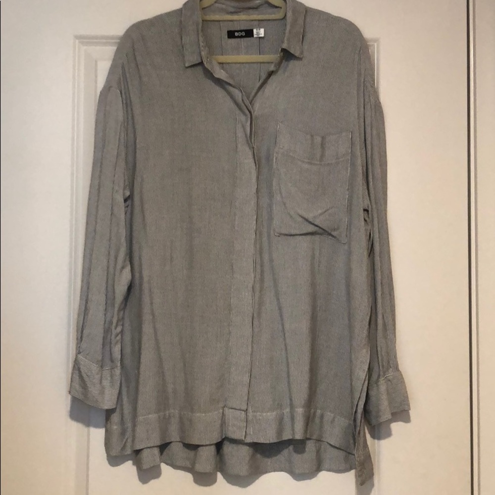 BDG button up top